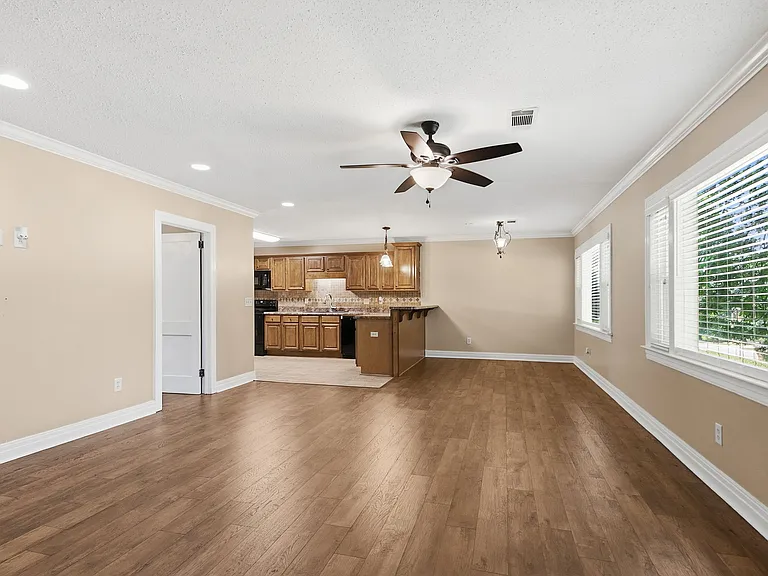 7432 Old Greensboro Rd — Photo 4