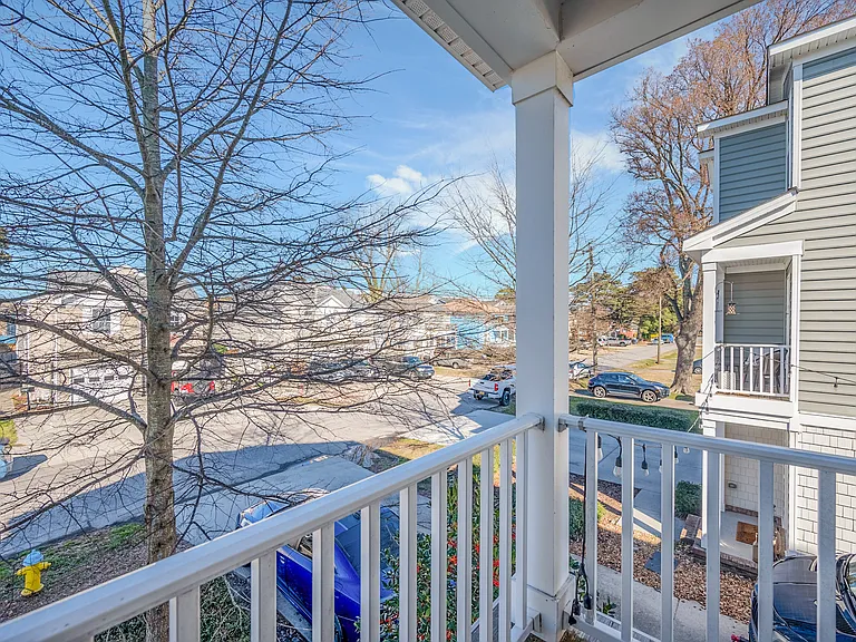 4629 Lee Ave — Photo 12