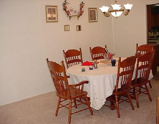 5th image of 8018 LAKE FOREST DR