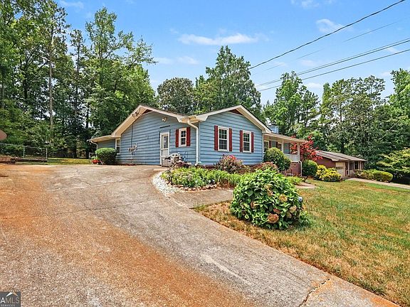 5th image of 5385 Rockmoor Dr