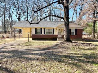 1411 Whitten Rd, Memphis, TN 38134