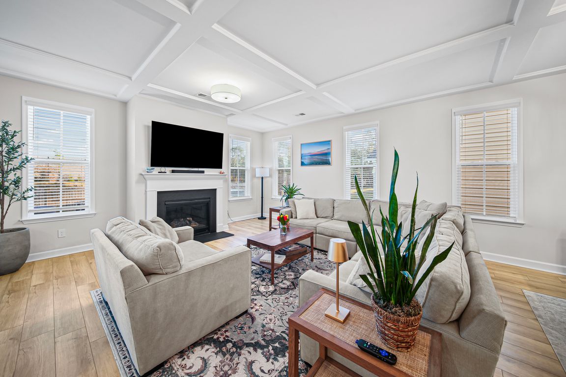 next background image