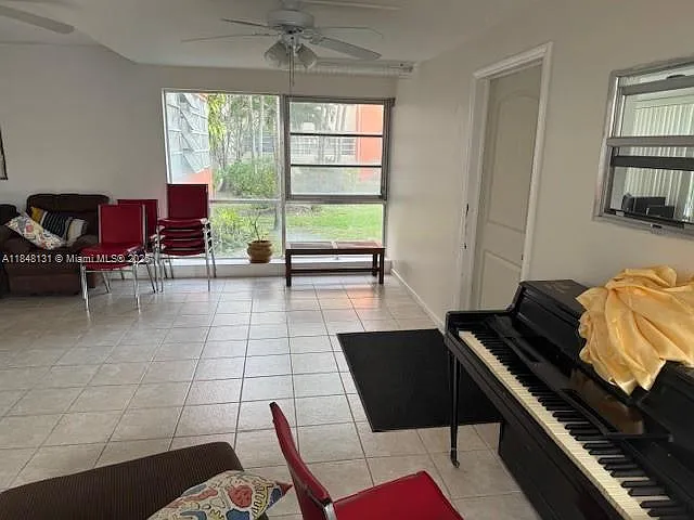 1850 NE 169th St #308 — Photo 9