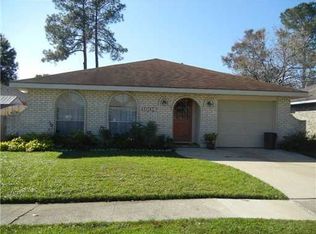 1804 Apple St, Metairie, LA 70001