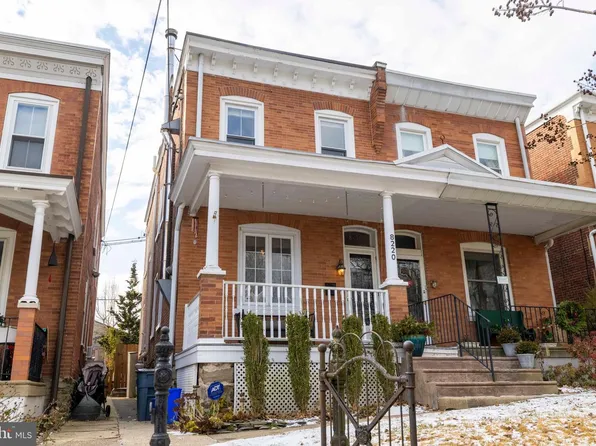 8220 Ardleigh St, Philadelphia, PA 19118