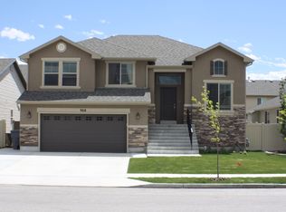 968 N Berkshire Dr, North Salt Lake, UT 84054