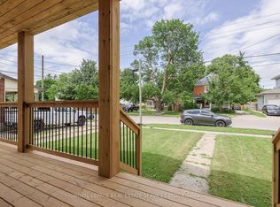 631 Lawrence St, Cambridge, ON N3H 2M8