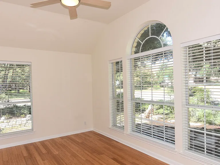 15001 Calaveras Dr — Photo 12