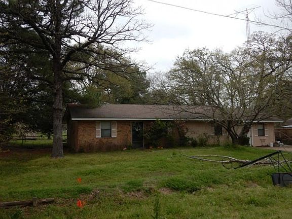 3rd image of 204 County Road 1250