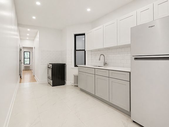 2nd image of 779 4th Ave APT 3R