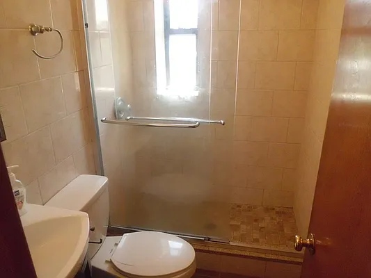 Rented by Maximus Realty Group | media 20