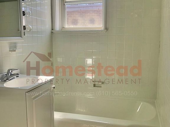 5th image of 146 Seminole Ave Floor 2