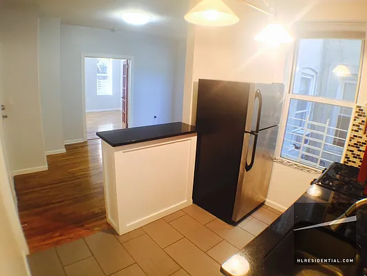 Rented by Highline Residential | media 9