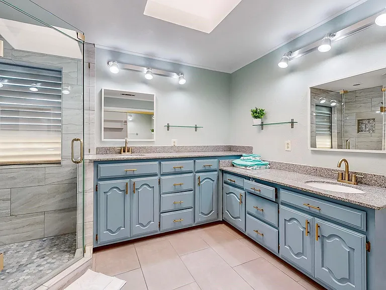811 Oakway Ct — Photo 22