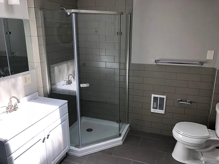Upstairs Bathroom