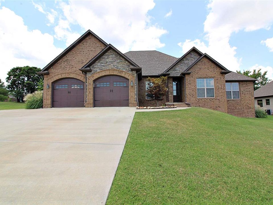 1st image of 4505 Phillips Dr