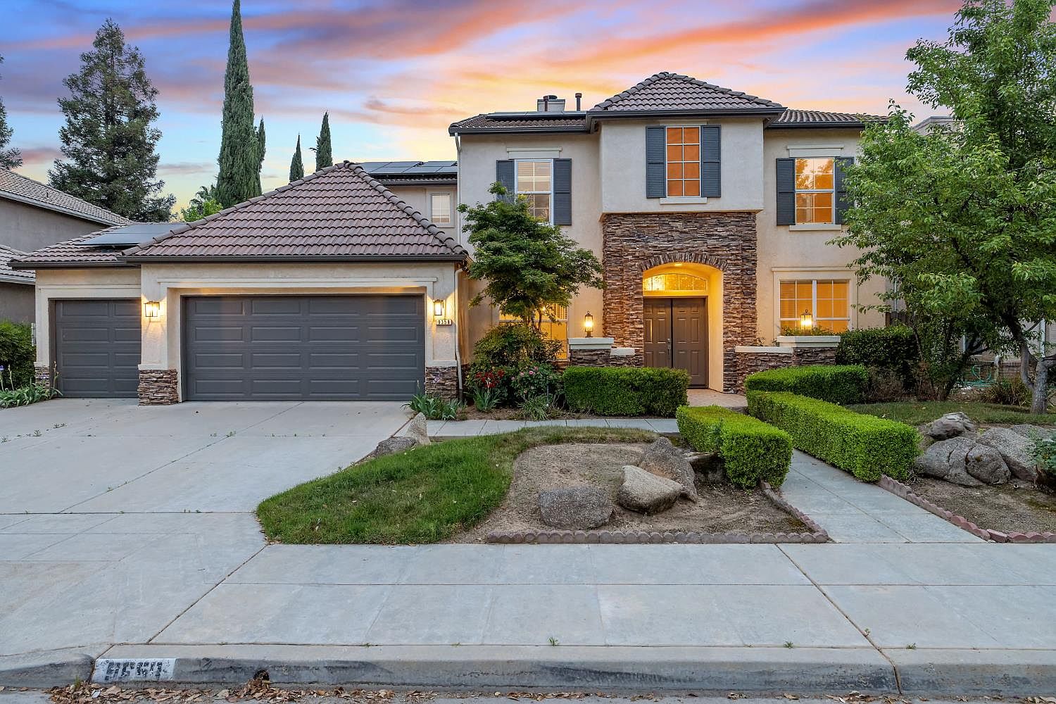 9358 N Winery Ave, Fresno, CA 93720 | Zillow