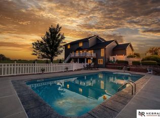14107 W Sand Hill Rd, Louisville, NE 68037