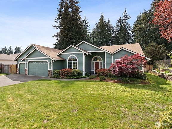 2nd image of 8103 Countrywood Drive SE