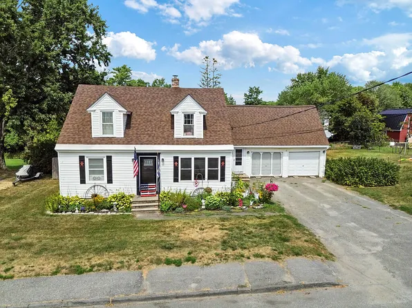 144 Clinton Avenue, Winslow, ME 04901