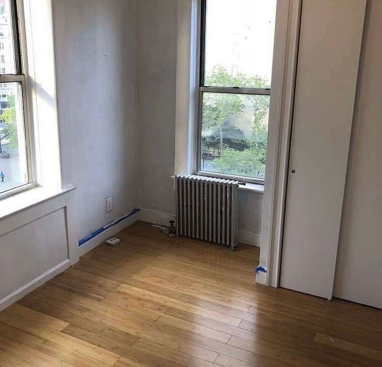 1st image of 50 Horatio St #17B