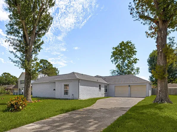 12923 Advance Dr, Houston, TX 77065