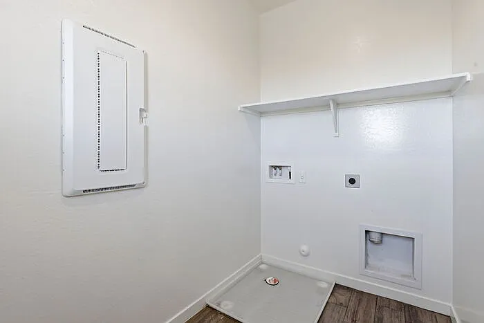 692 N Blackbird Dr — Photo 34