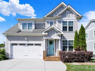 532 Melbourne Ct, Charlotte, NC 28209
