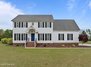 676 Gatewood Dr, Winterville, NC 28590