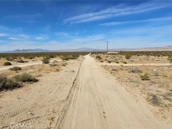 800 Pony Rd Lot 27, Landers, CA 92285
