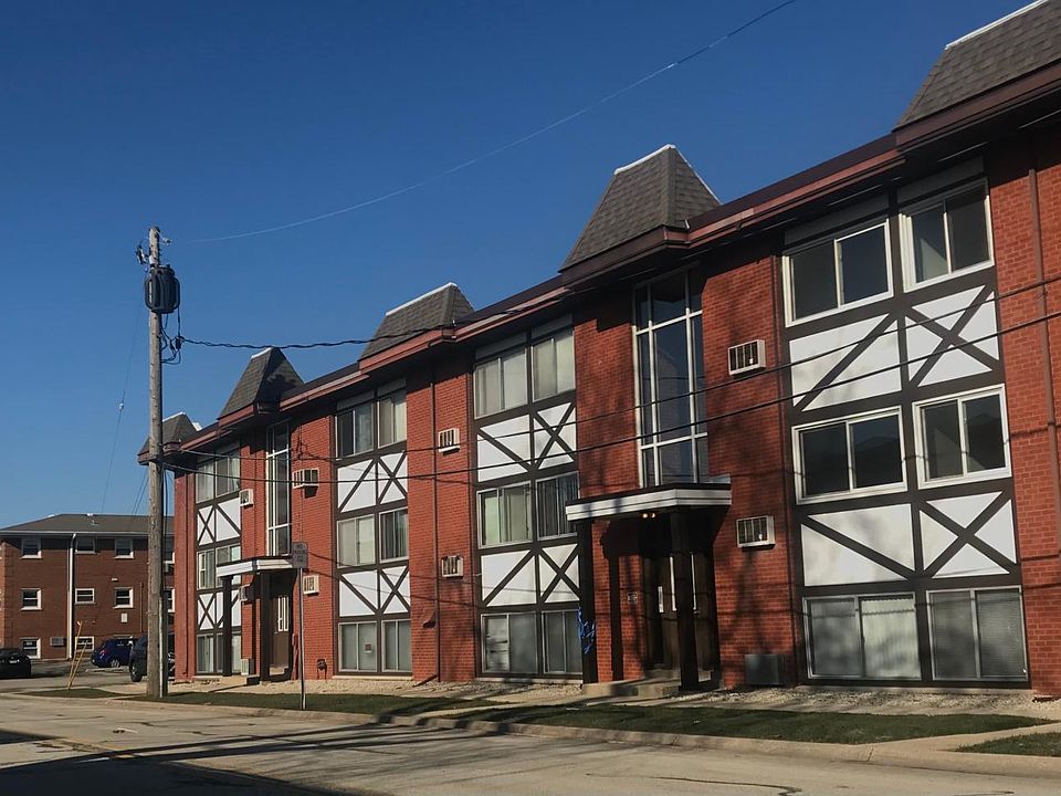 1st image of 9506 Glenlake Ave #306