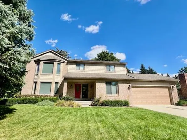5158 Allison Dr, Troy, MI 48085
