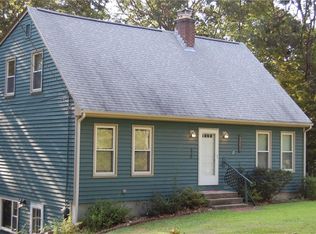 630 Maureen Cir, Burrillville, RI 02839
