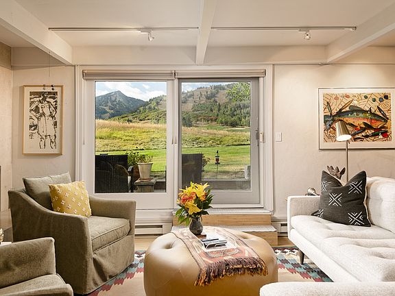 4th image of 39060 Highway 82 Unit 7