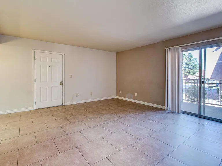 5273 Indian River Dr #261 — Photo 8
