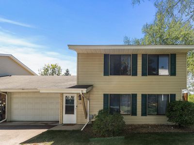 3851 Heather Dr, Eagan, MN, 55122