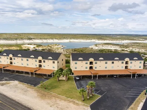 7164 Texas Dr #R2-107, Del Rio, TX 78840