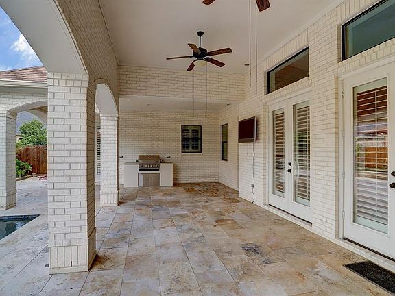 4th image of 20609 Eaglewood Trace Dr