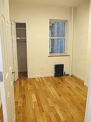 4th image of 39 Carmine St APT 3C