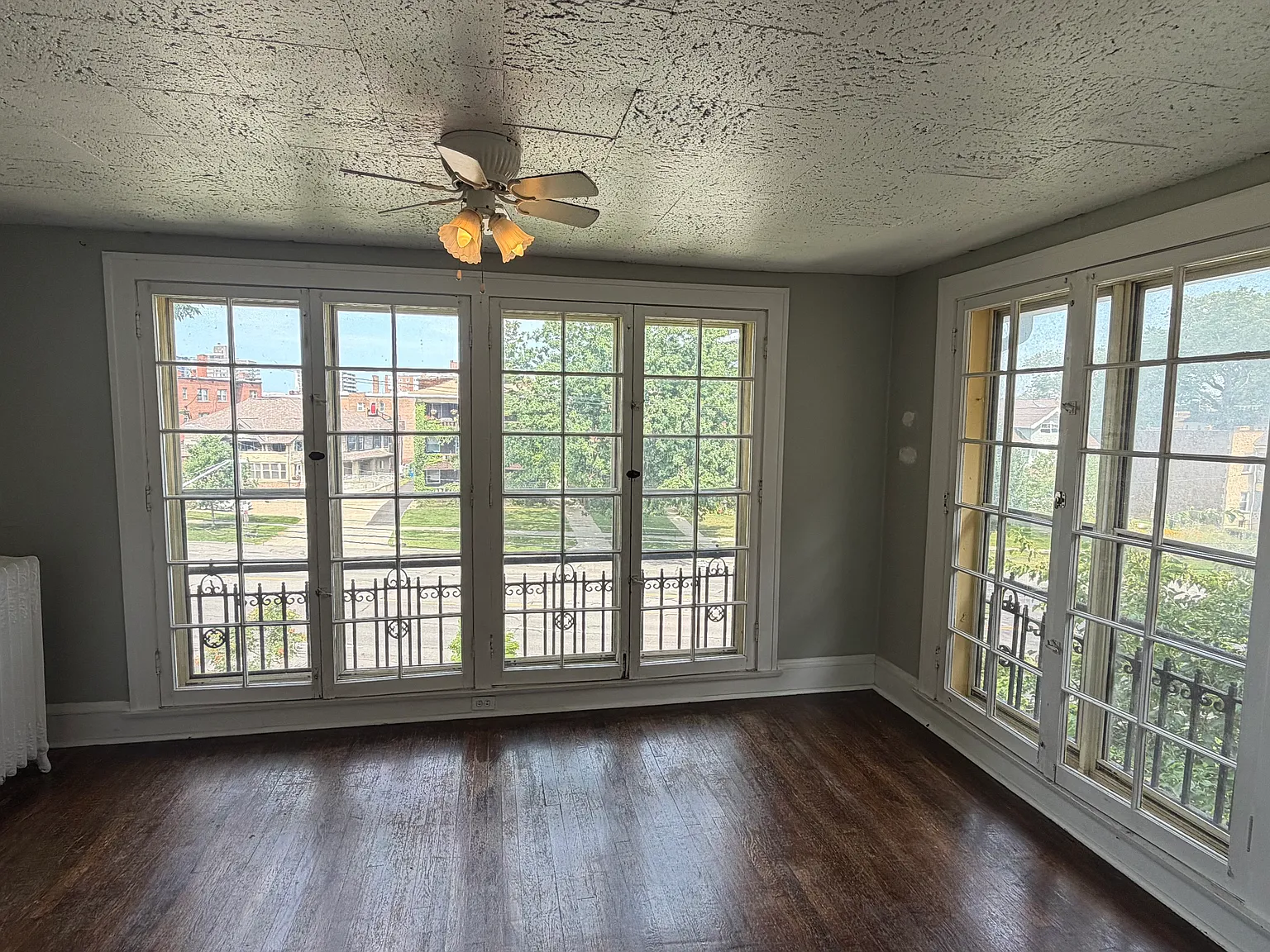 2 bed, 1200 sqft, $1,400 — Photo 2