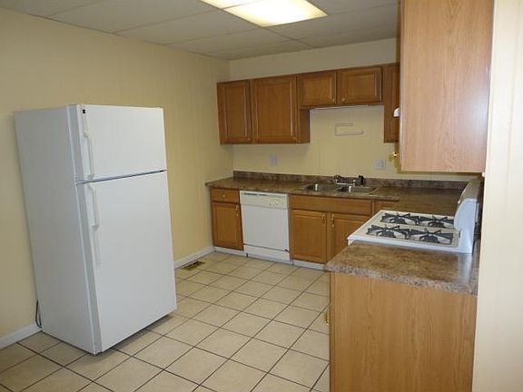 4th image of 426 Truby St