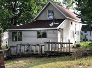 2819 Cottage Dr, Orleans, MI 48865