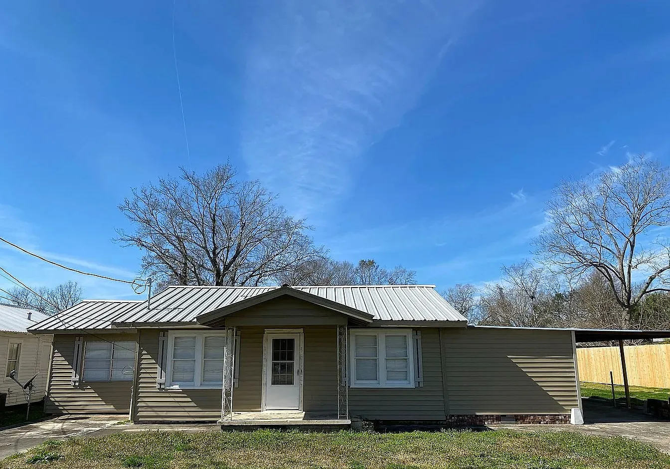 821 Cajundome Blvd — Photo 1