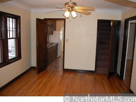 3rd image of 2619 Knox Ave N