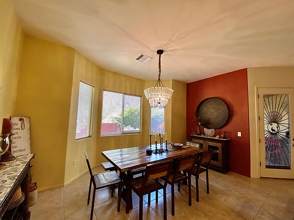 3rd image of 10647 E George Brookbank Pl