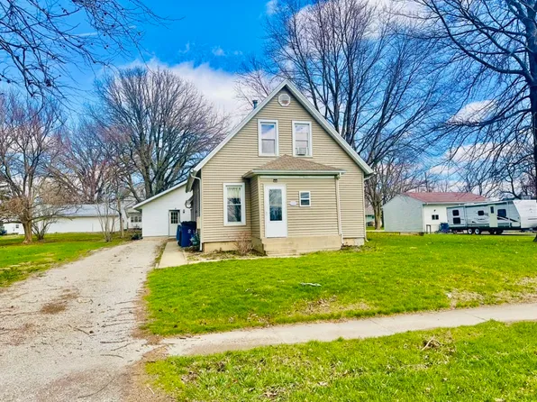 411 E Hamilton St, Odell, IL 60460