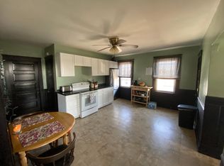 10 Arlington St, East Providence, RI 02914