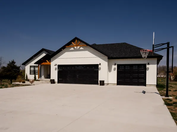 100 Pond View Drive, Marshfield, MO 65706