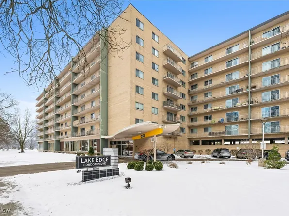 10301 Lake Ave APT 606, Cleveland, OH 44102