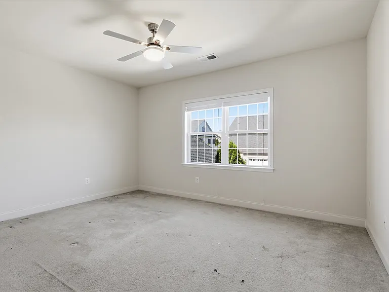 23359 Bymes Mill Ter — Photo 20